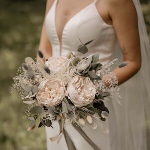 wedding flowers bridal bouquet